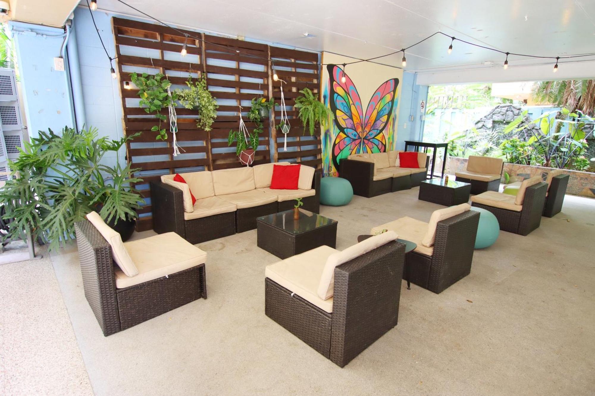 Hostal Waikiki Beachside