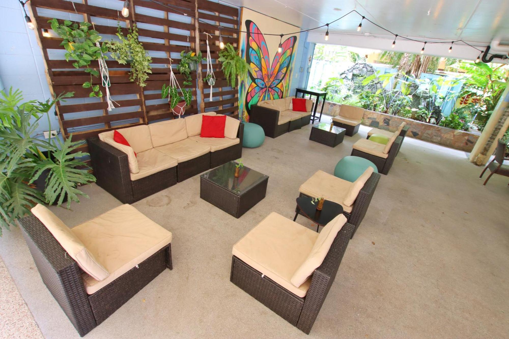 Hostal Waikiki Beachside *