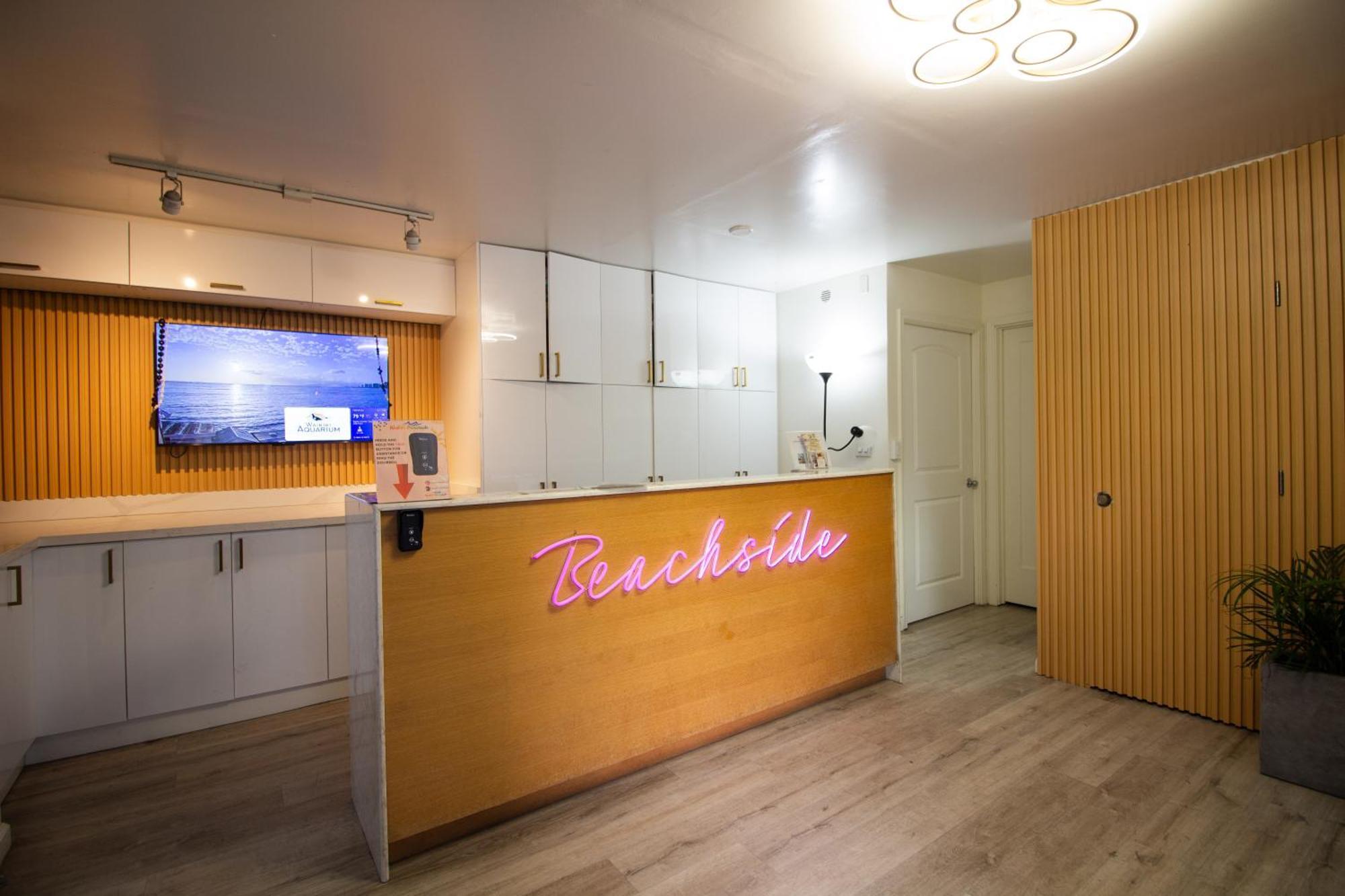 Waikiki Beachside Hostel *
